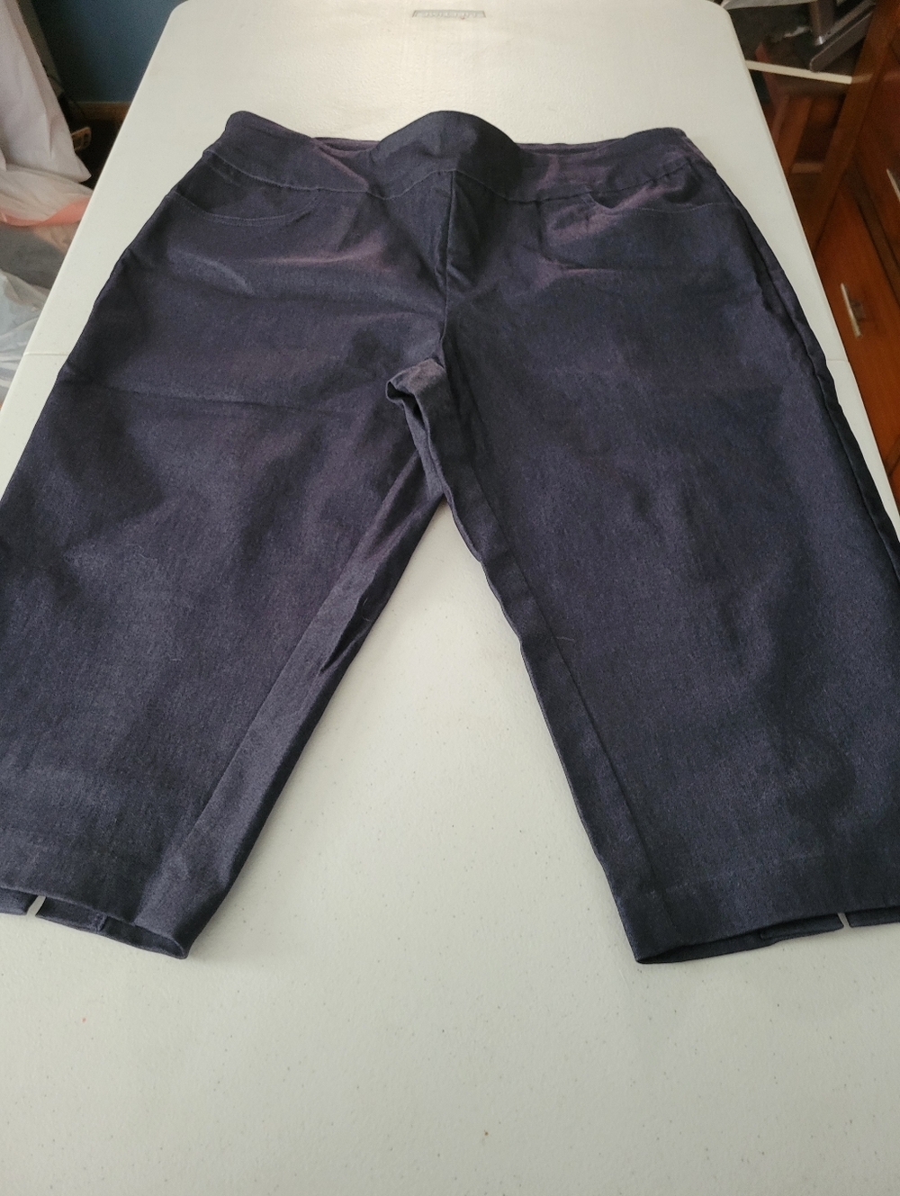 Jessica Riley Navy Capris with Eyelet Detail